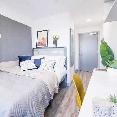 Ensuite Bedrooms With Shared Kitchen At Onyx Located In * Birmingham
